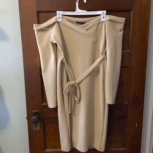 Off shoulder bodycon dress